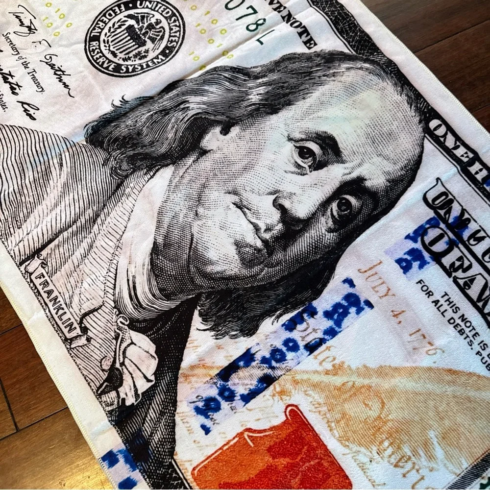 NEW Novelty 100 Dollar Bill Beach Towel
